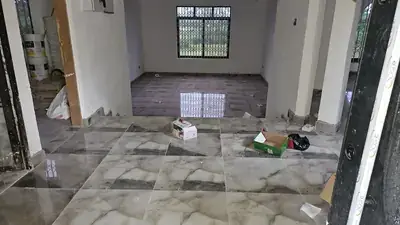 Akim Oda MCE Bungalow - tiled interior