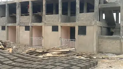 200 Beds Hostel, Birim Central - blockwork and openings