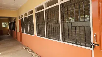 Akim Oda SDA KG - covered veranda and entrance